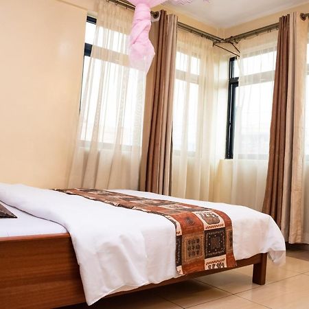 Ngara Riverside Lodge Найроби Экстерьер фото