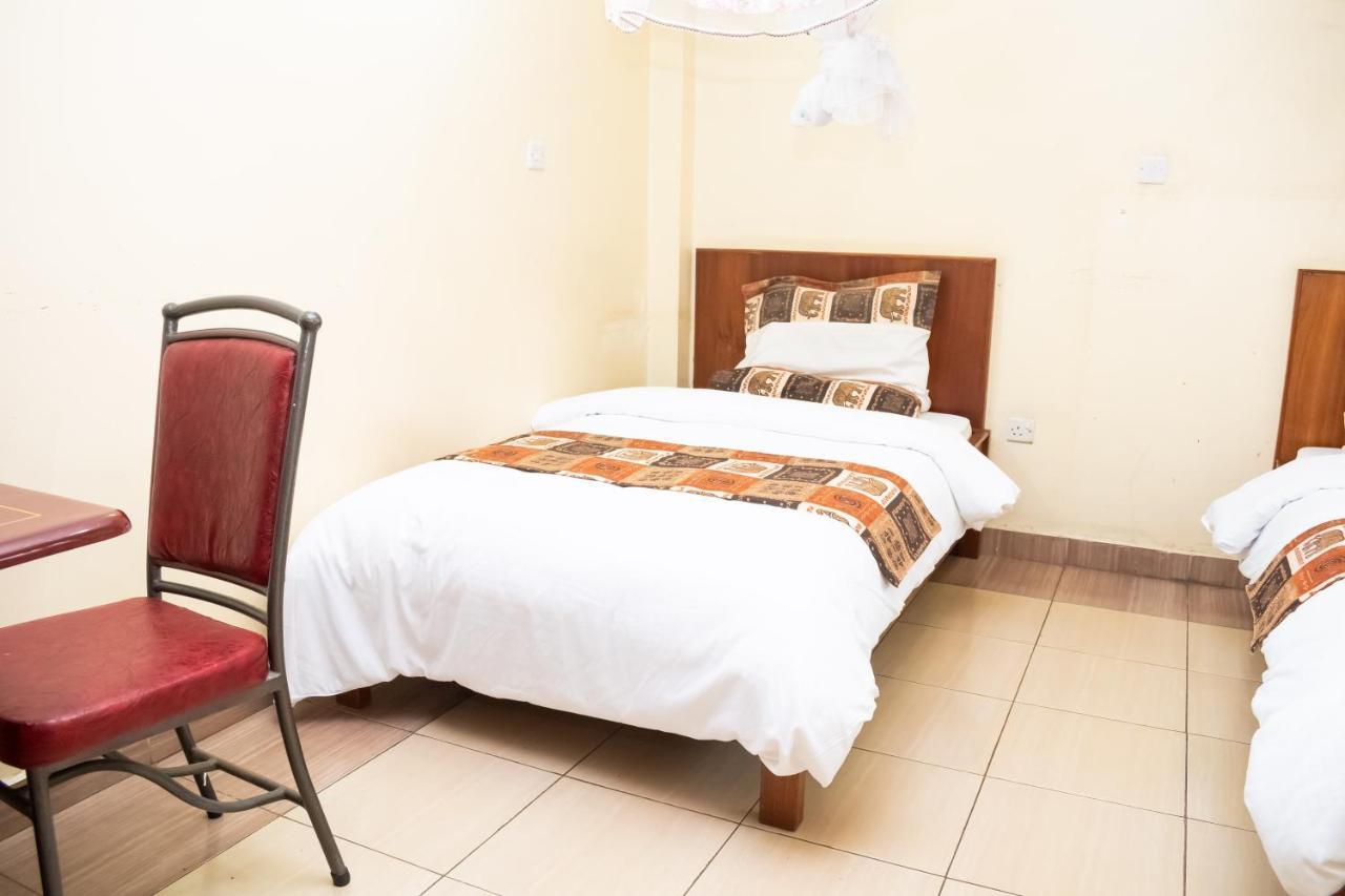 Ngara Riverside Lodge Найроби Экстерьер фото