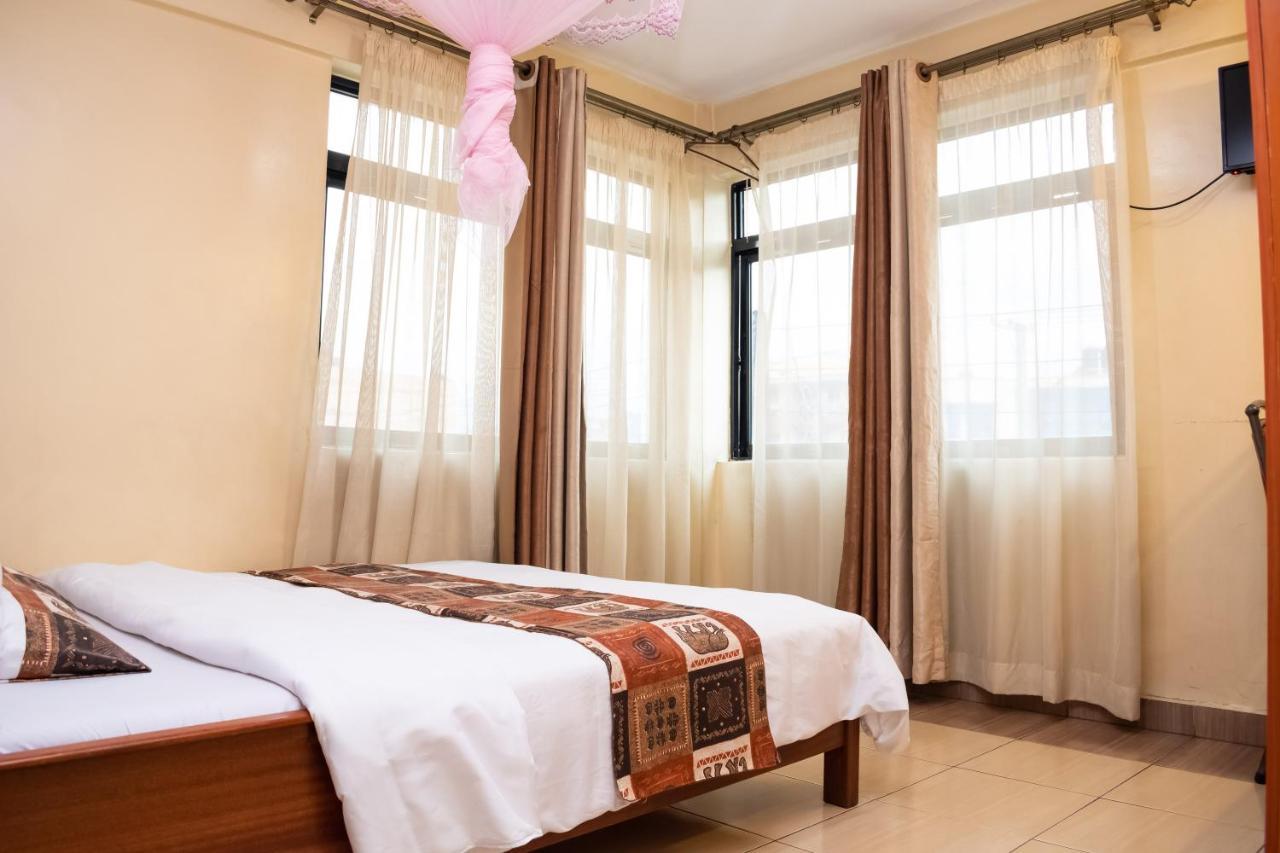 Ngara Riverside Lodge Найроби Экстерьер фото