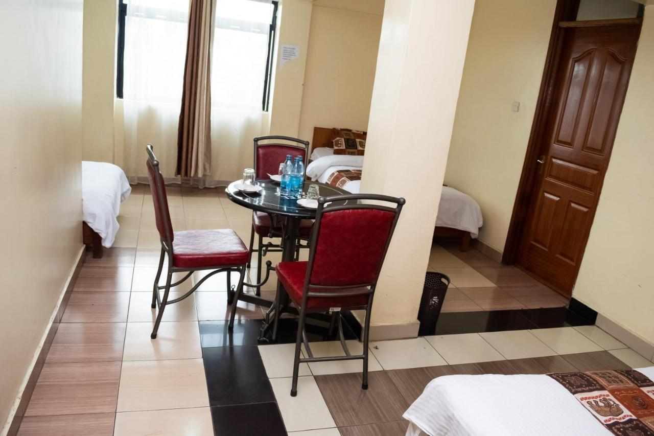Ngara Riverside Lodge Найроби Экстерьер фото
