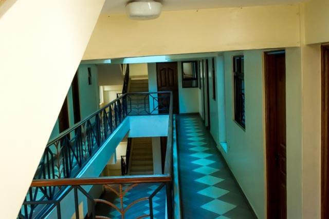 Ngara Riverside Lodge Найроби Экстерьер фото
